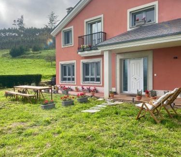 Fazouro Casa | Villa Emilio Foz