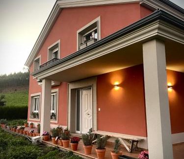 Fazouro Casa | Villa Emilio Foz
