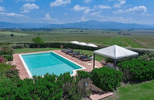 Le Piazze Villa | Villa Eterea: una antigua y lujosa casa de campo de tres plantas construida en el siglo XVIII.