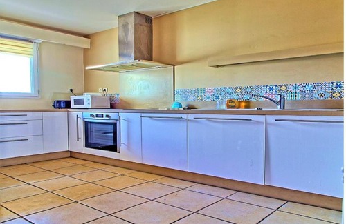 Saint-Mathieu-de-Treviers Villa | VILLA FARNIENTE