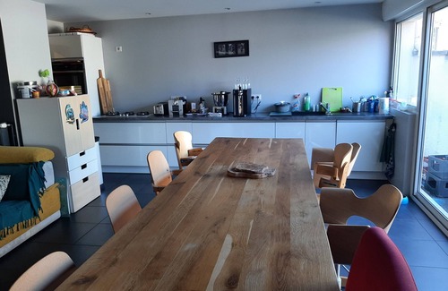 Andrezieux-Boutheon Casa | Villa Familiale9 Personnes Piscine Jeux Enfants , de Beaux Extérieurs