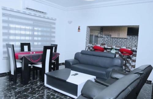 Lome Casa | Villa Flo Residence