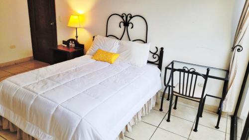 Villa Fontana Hotel | Villa Fontana Nesthost Stays
