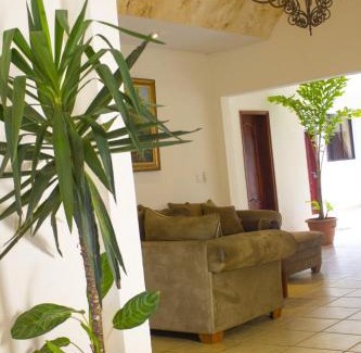 Villa Fontana Hotel | Villa Fontana Nesthost Stays