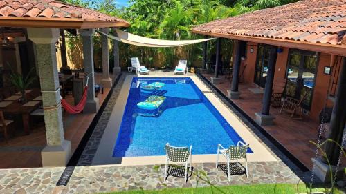 Playa Hermosa Villa | Villa Helena de Hermosa