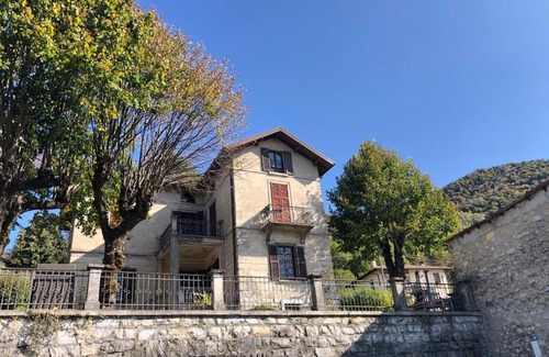 Centro Valle Intelvi Cama Y Desayuno | Villa il Maiale Bianco Bed & Breakfast