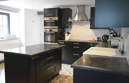 Grand Coo Casa | Villa en Stavelot con vistas al lago y jacuzzi.