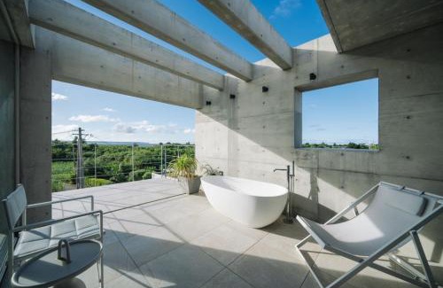 Miyakojima Villa | villa irifi 夕陽を望むヴィラ