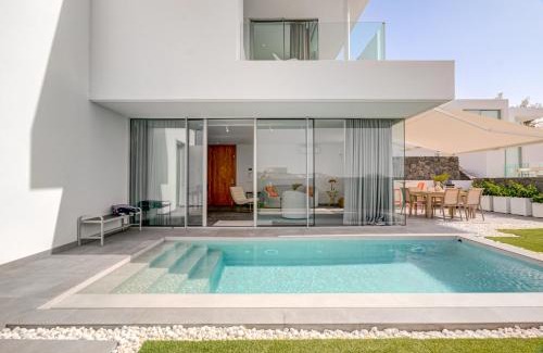 Callao Salvaje Villa | Villa Izabele Orange