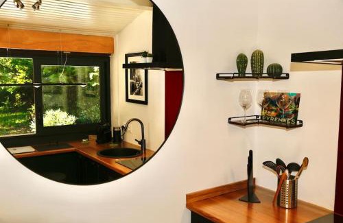 Arnaud-Guilhem Casa | Villa Kaliazo - Riverfront Alpaca Experience