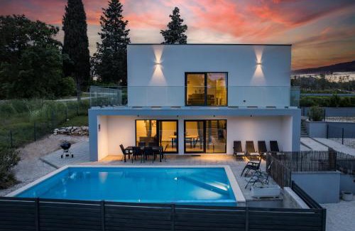 Orbanici Villa | Villa Kalu 2