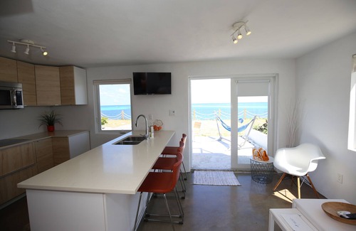 Cockburn Town Casa | Villa Kaya - Suite Naranja - Frente al Mar