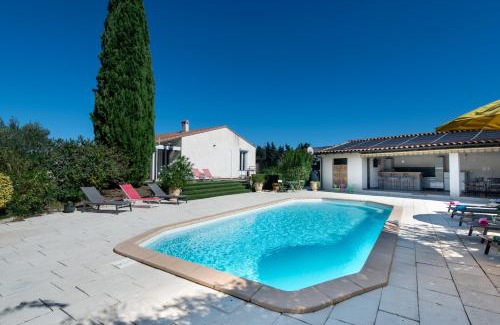 Tarascon Casa | Villa l'ESTEL en campagne avec piscine privée proche Arles et Avignon