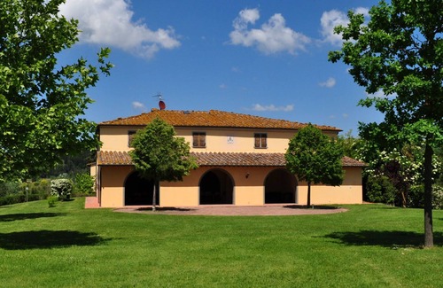 Terricciola Villa | Villa La Selvicciola - Badia di Morrona