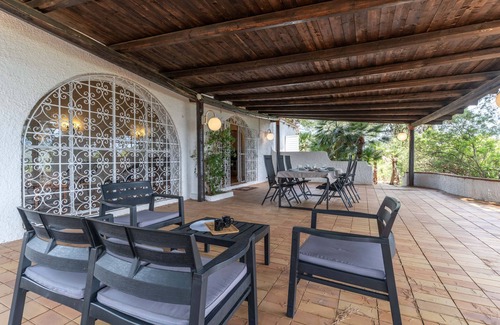 Alghero Villa | Villa Laura by Wonderful Italy