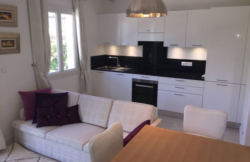 Villeneuve-Loubet Cama Y Desayuno | Villa Louise-Rose