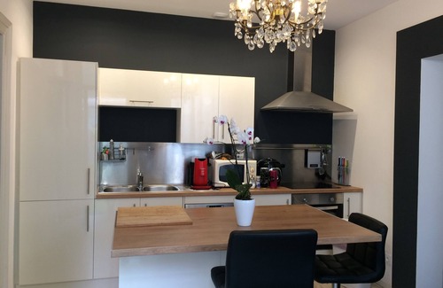 Lens Cama Y Desayuno | Villa Louvre Lens