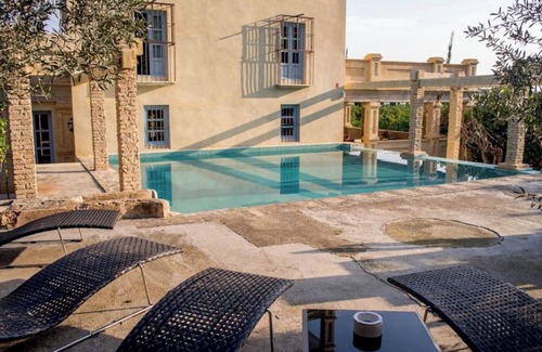 Alzira Villa | Villa "Luz Casa Valenciana Siglo XIX" con vistas a la montaña, piscina y Wi-Fi