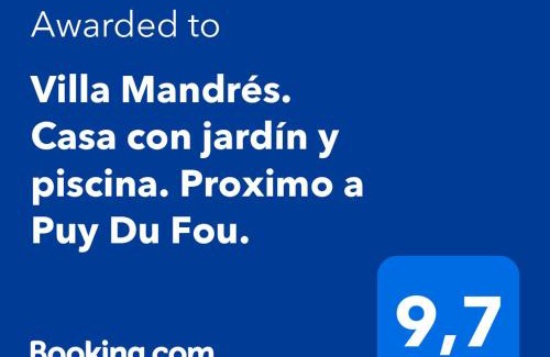 Totanes Apartamento | Villa Mandrés. Casa con jardín y piscina. Proximo a Puy Du Fou.