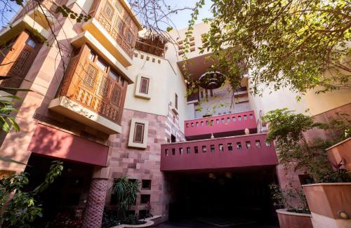 New Cairo Hotel | Villa Mango Hotel, near the American University in Cairo, AUC, New Cairo