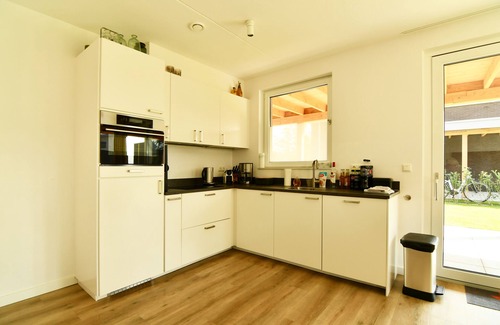 Kamperland Villa | Villa Maroma Regal luxurious stay for business and private free 4 E-bikes