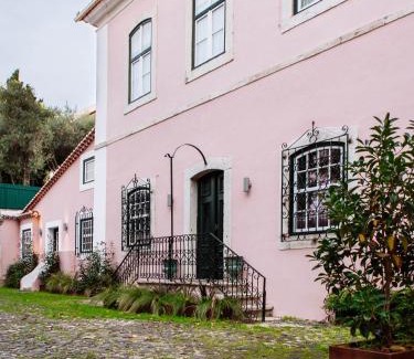 Cruz Quebrada Casa | Villa Marquês near Tejo River