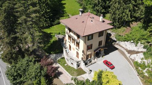 Lanzo d'Intelvi Casa | Villa Martegani Como