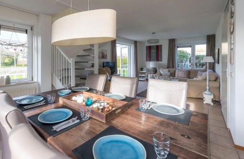 Kamperland Villa | Villa-Meerchen-Villa-mit-ueberdachter-Terrasse-800m-vom-Strand-entfernt