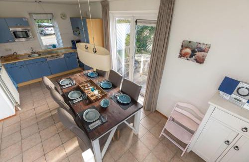 Kamperland Villa | Villa-Meerchen-Villa-mit-ueberdachter-Terrasse-800m-vom-Strand-entfernt