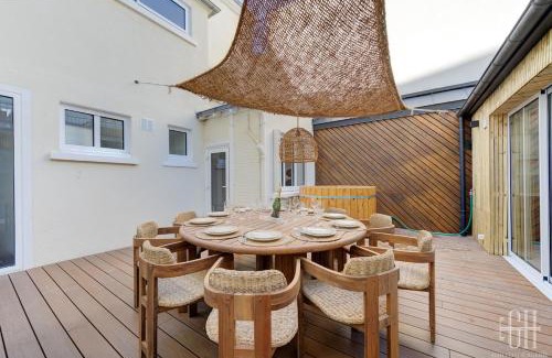 Tours Villa | Villa Michelet - Jacuzzi - Sauna - Hyper Center