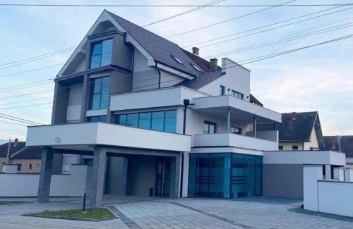 Central Serbia Apartamento | Villa Miss