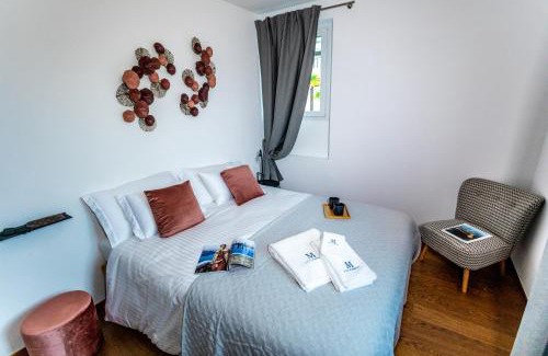 Muralto Cama Y Desayuno | VILLA MURALTO Boutique Hotel Rooms and Garden