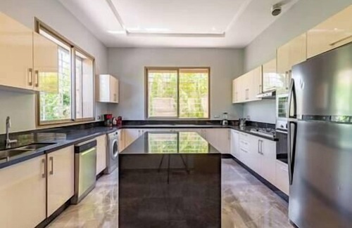 Menara Villa | Villa Narjisse: Elegance and calm, 5 double rooms with private pool