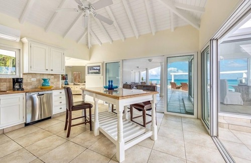 Les Terres Basses Villa | Villa Nid D'Amour Fall Incentive | Ocean View - Located in Stunning Terres Basses with Private Pool