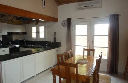 Saly Niakhniakhal Villa | Villa de carácter con gran piscina privada y magnífico jardín tropical.