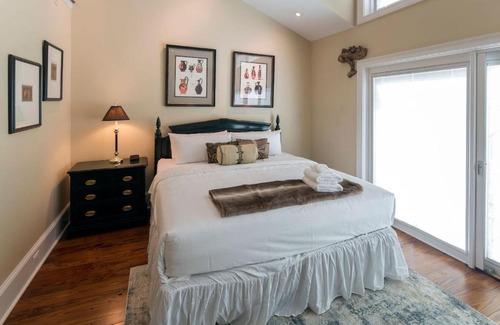 Historic District - North Villa | Villa on Broughton Main by Lucky Savannah