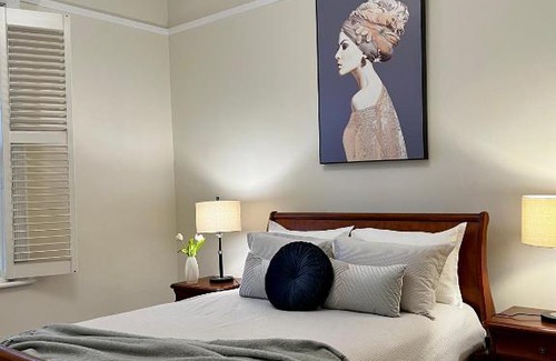 North Adelaide Villa | Villa on Melbourne St