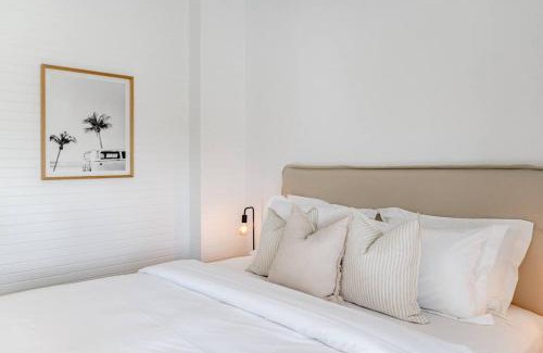 Noosa Heads Apartamento | Villa One - Immaculate Townhouse on Noosa Parade