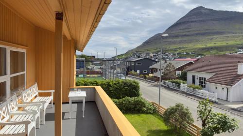Klaksvik Villa | VILLA ORANGE - Spacious piano home in Klaksvik