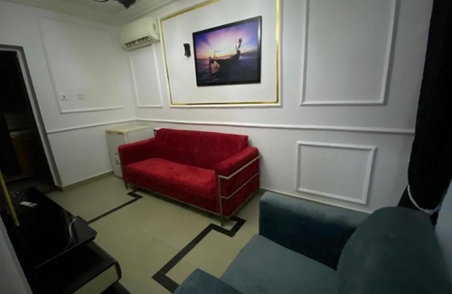 Opebi Hotel | Villa Palazzo Hotel and Apartments