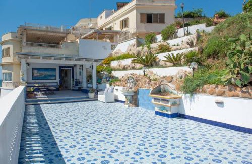 Anzio Villa | Villa Paola sullo scoglio