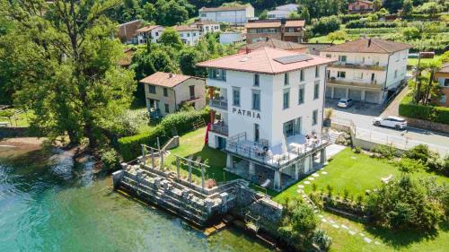Brusino Arsizio Hotel | Villa Patria B&B