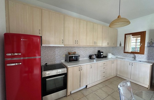 Kassandra Apartamento | Villa Queen - Stunning 4-bedroom Maisonette in Fourka, Kassandra, Greece