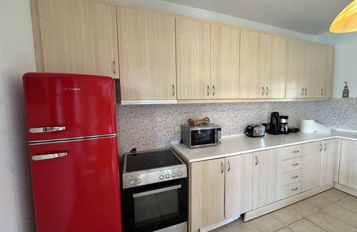 Kassandra Apartamento | Villa Queen - Stunning 4-bedroom Maisonette in Fourka, Kassandra, Greece