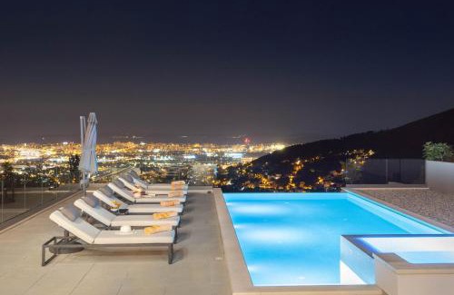 Klis Villa | Villa Rivendell Excelsior - Casino, Cinema, Tennis