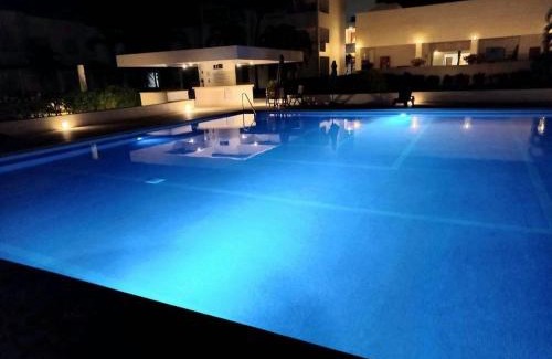 Granjas del Marqués Villa | Villa&Roofgarden -Jacuzzi privado- Relax&Confort