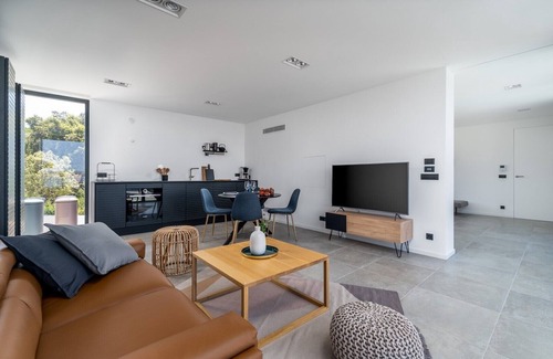 Rogoznica Villa | Luxury Seafront Villa Roots with heated pool