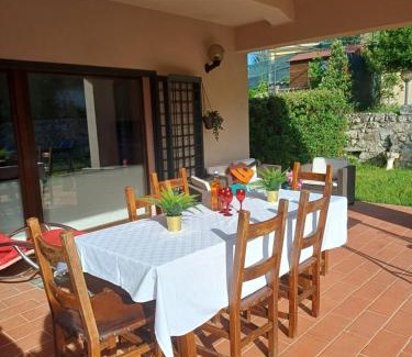 Caporciano Villa | Villa Rosa