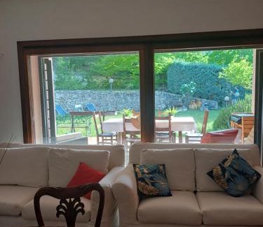 Caporciano Villa | Villa Rosa