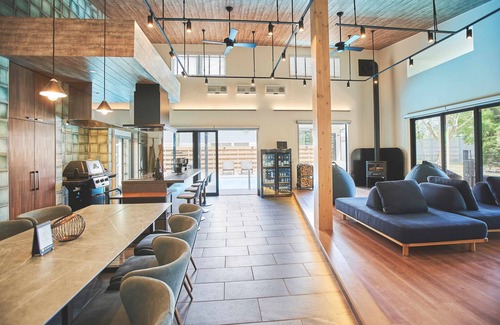 Fujikawaguchiko Villa | VILLA SAISON FUJI